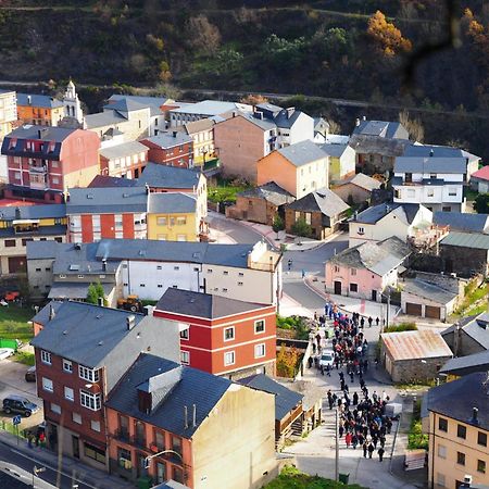 Vivienda De Uso Turistico Abella Apartman Matarrosa del Sil Kültér fotó